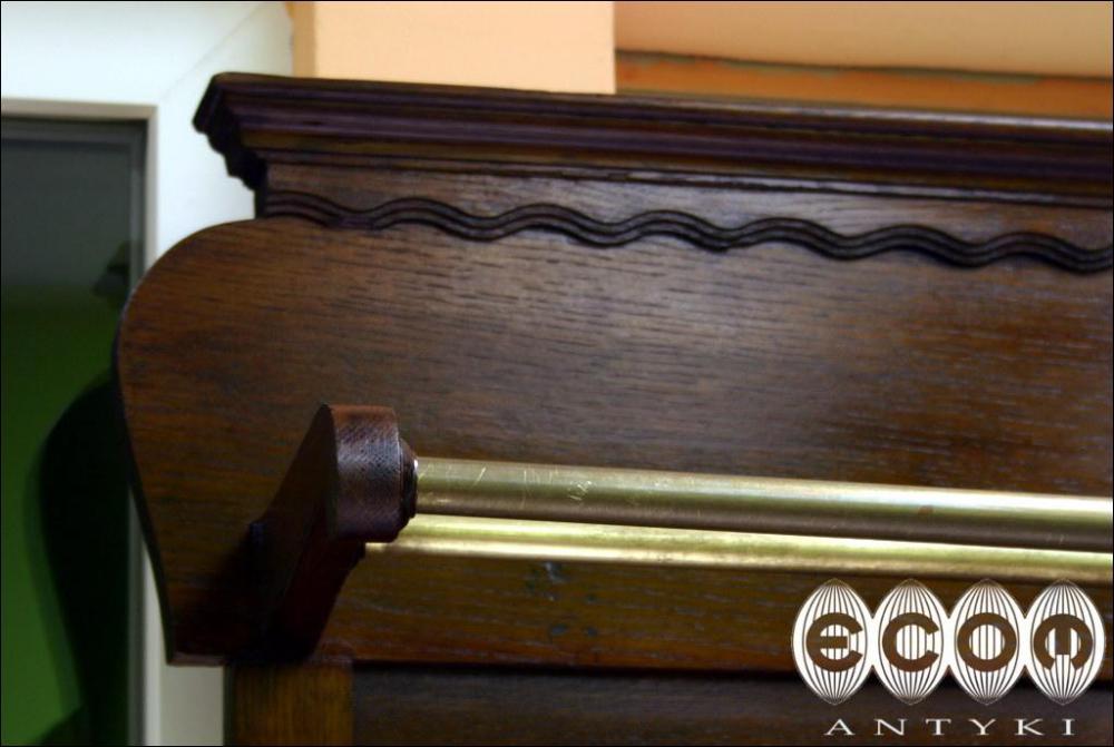 DĘBOWA GARDEROBA Z POCZĄTKU XX WIEKU - 2