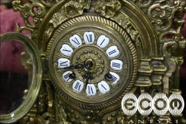 MASYWNY ZEGAR Z KANDELABRAMI - zdjęcie 8 MASYWNY ZEGAR Z KANDELABRAMI - zdjęcie 8