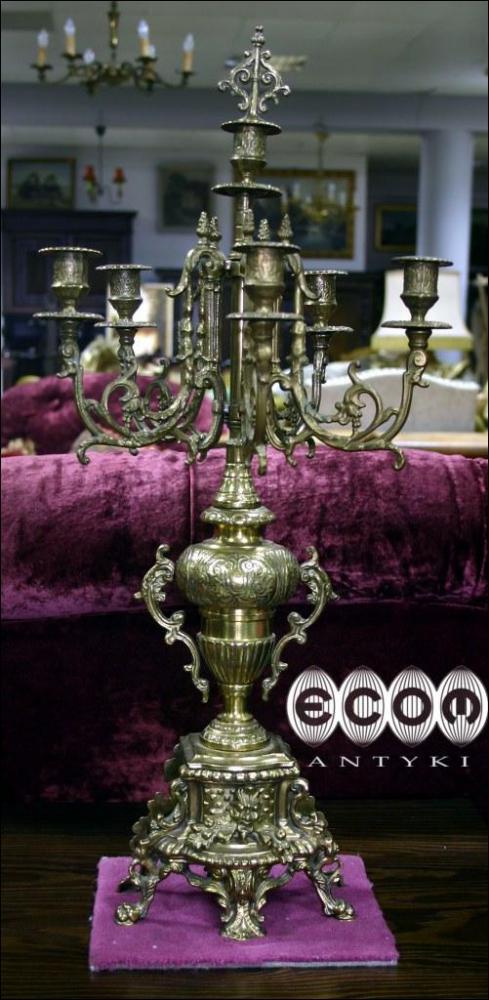 MASYWNY ZEGAR Z KANDELABRAMI - 12