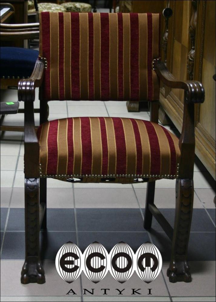 Dębowy fotel z początku XX wieku - 1