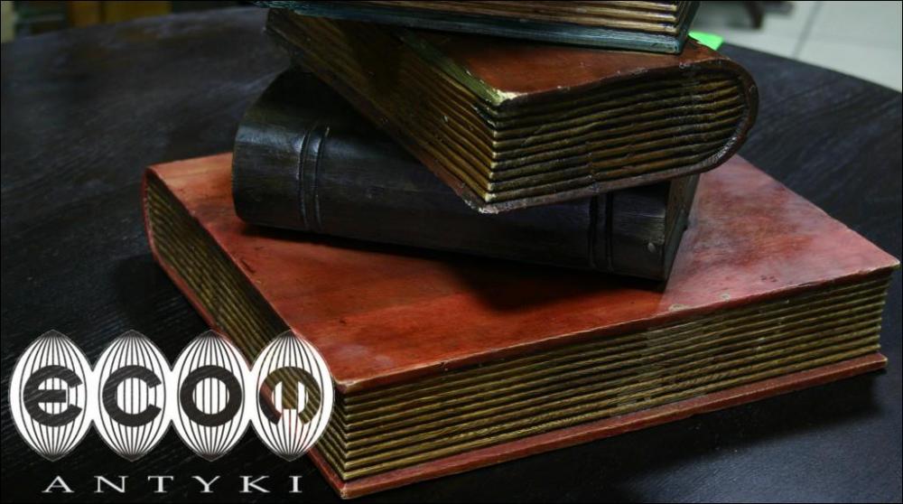 STOLIK W FORMIE KSIĄŻEK - 7