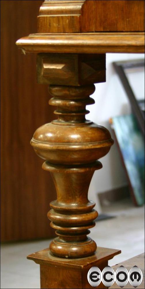 DĘBOWY KREDENS - 14