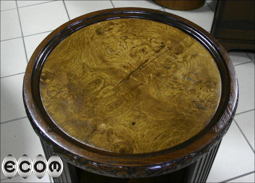 OKRĄGŁY DĘBOWY STOLIK - 1