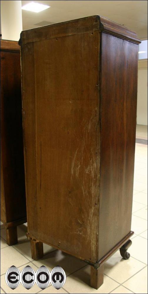 DĘBOWA BIBLIOTECZKA - 8