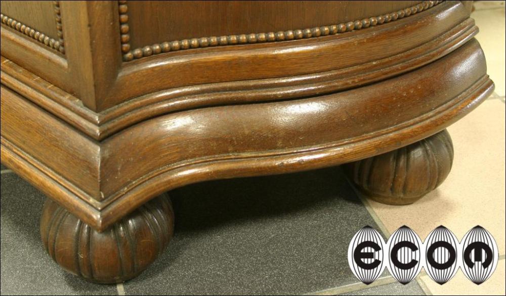 DĘBOWA WITRYNA Z OKRESU MIĘDZYWOJENNEGO - 4