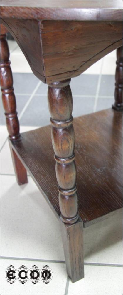 OKRĄGŁY DĘBOWY STOLIK - 2