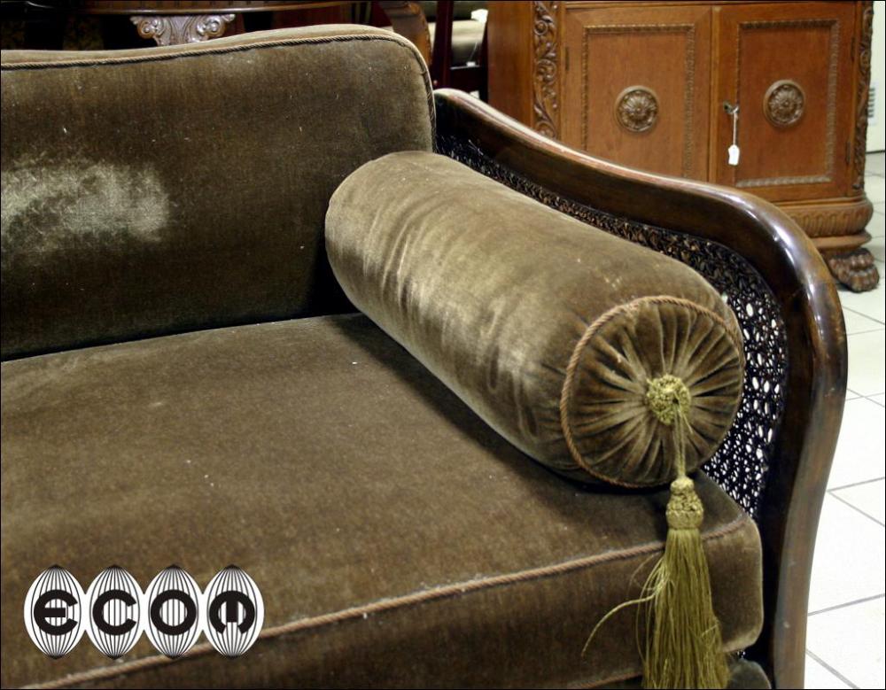 SOFA CHIPPENDALE - 2