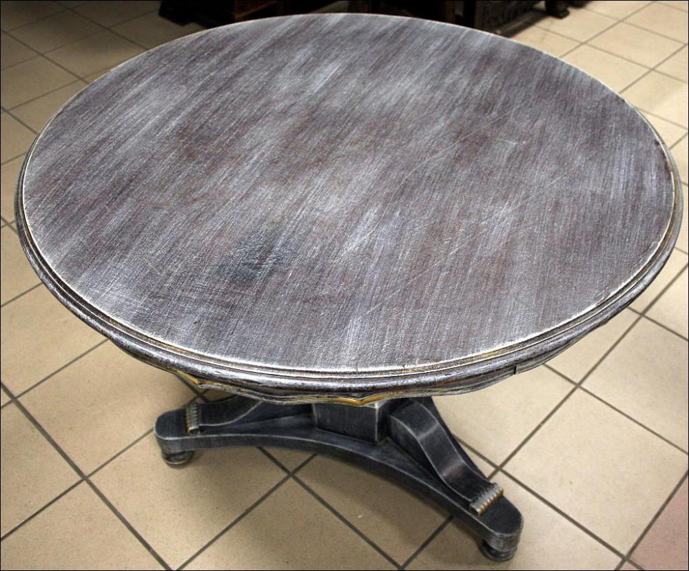 PATYNOWANY STÓŁ - 3