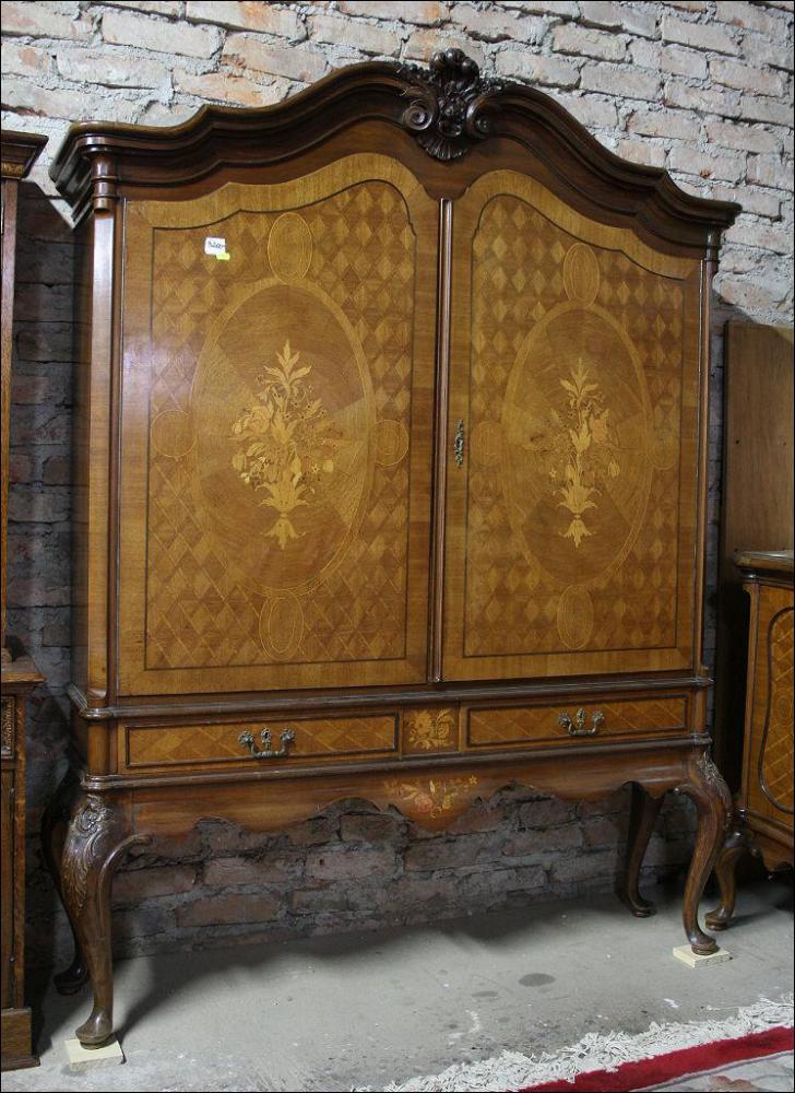 KABINET CHIPPENDALE - 1