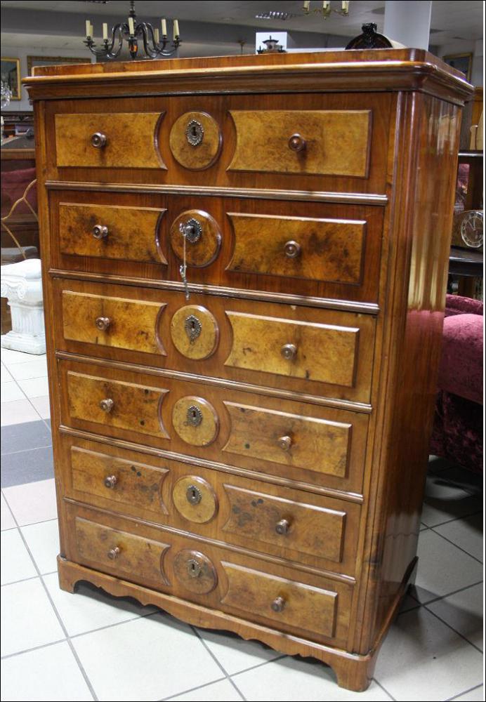 SZYFONIERA Z SEKRETARZYKIEM - 1