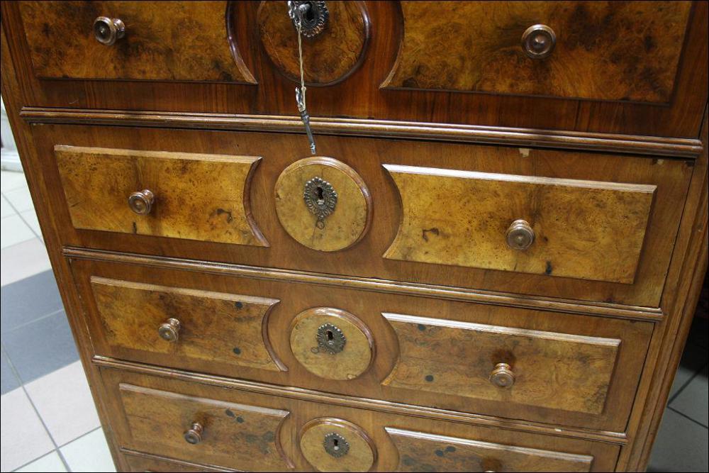 SZYFONIERA Z SEKRETARZYKIEM - 3