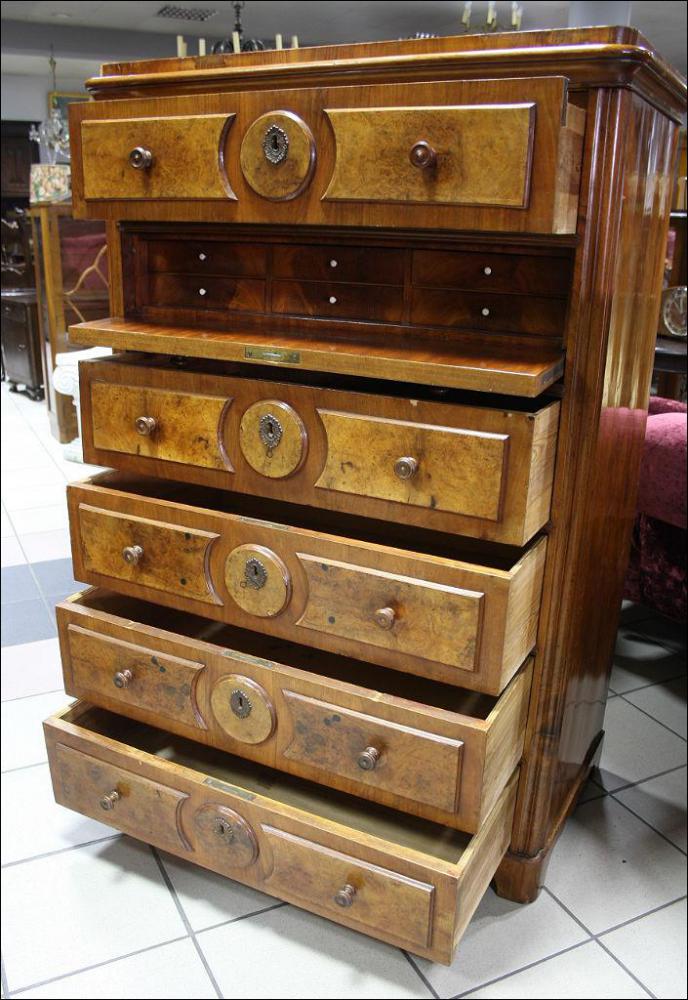 SZYFONIERA Z SEKRETARZYKIEM - 4