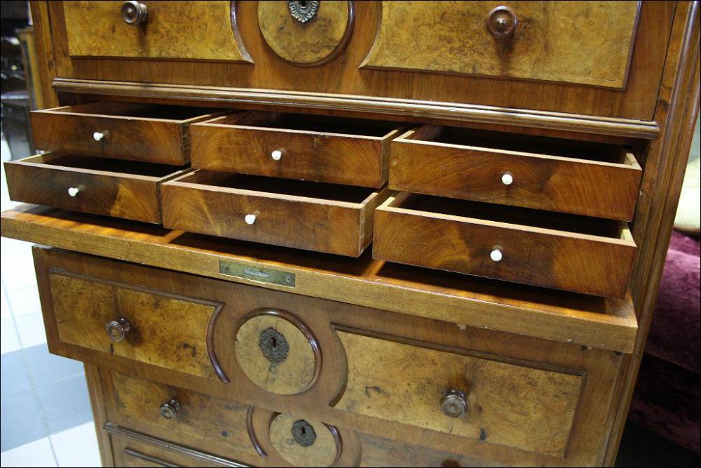 SZYFONIERA Z SEKRETARZYKIEM - 5