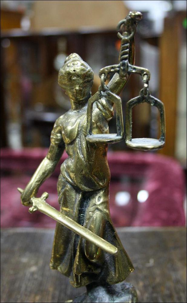 MOSIĘŻNA FIGURKA - TEMIDA - 1