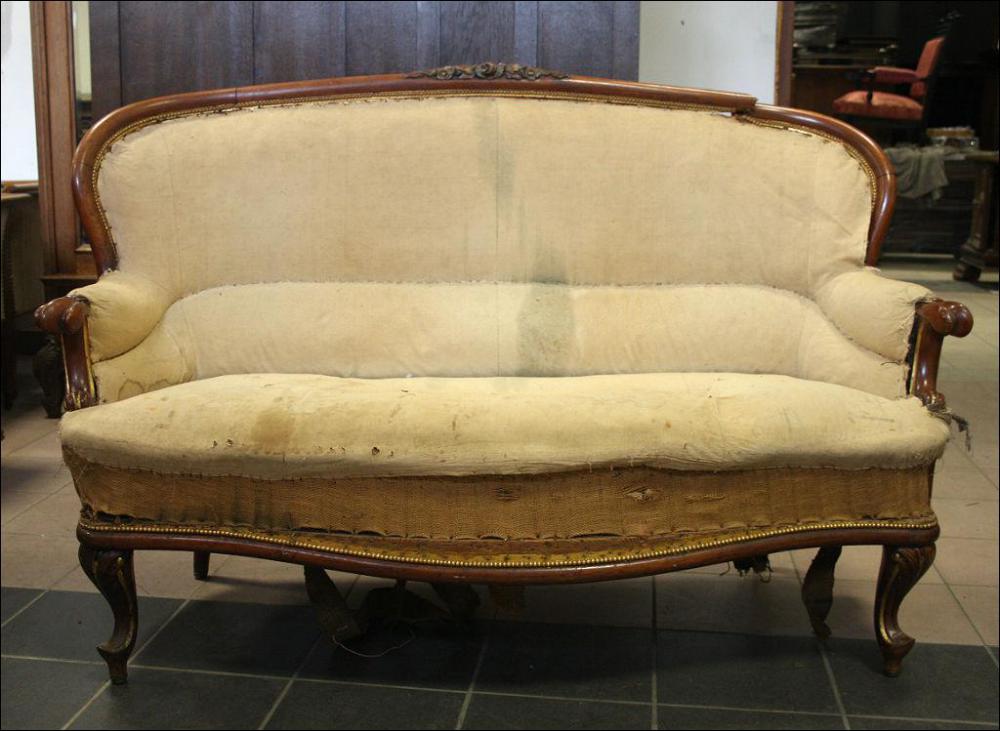 SOFA  /do renowacji/ - 1