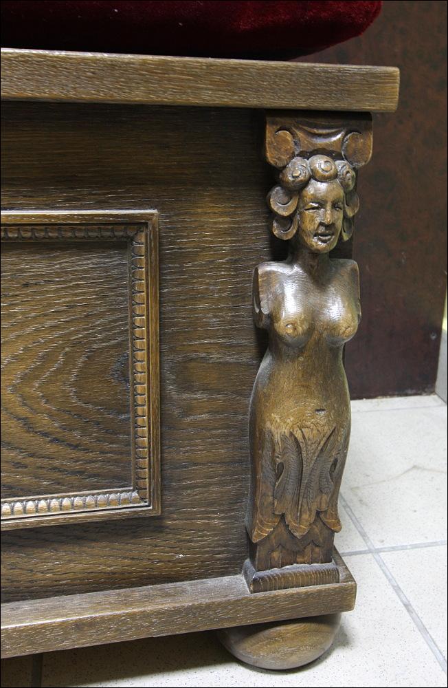 KUFER Z SIEDZISKIEM - 5