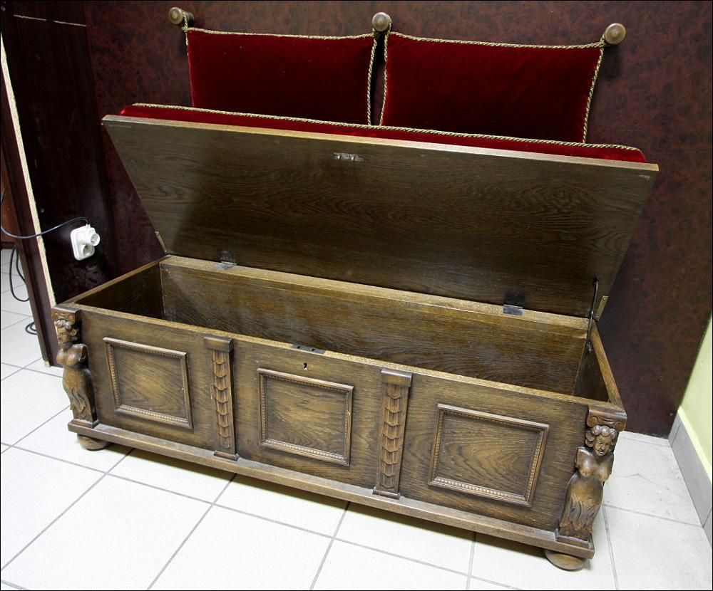 KUFER Z SIEDZISKIEM - 6