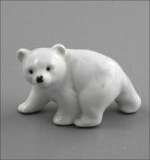 FIGURKA - NIEDŹWIADEK POLARNY - zdjęcie 1 FIGURKA - NIEDŹWIADEK POLARNY - zdjęcie 1