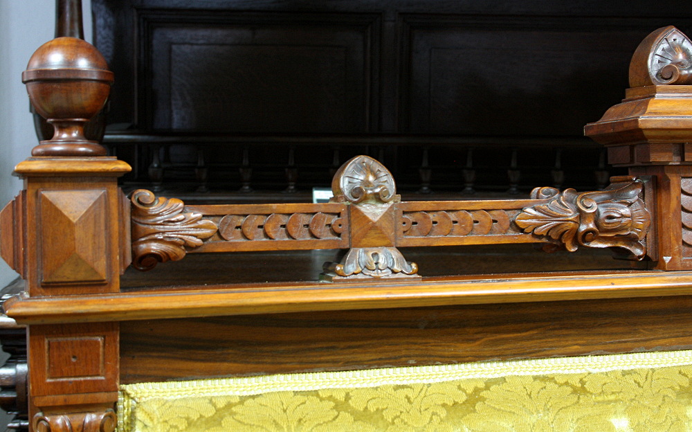 KOMPLET EKLEKTYCZNY / SOFA + 2 FOTELE / - 8