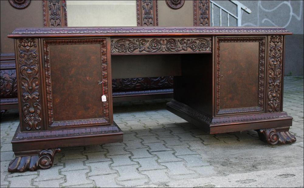 GABINET ORZECHOWY - 1