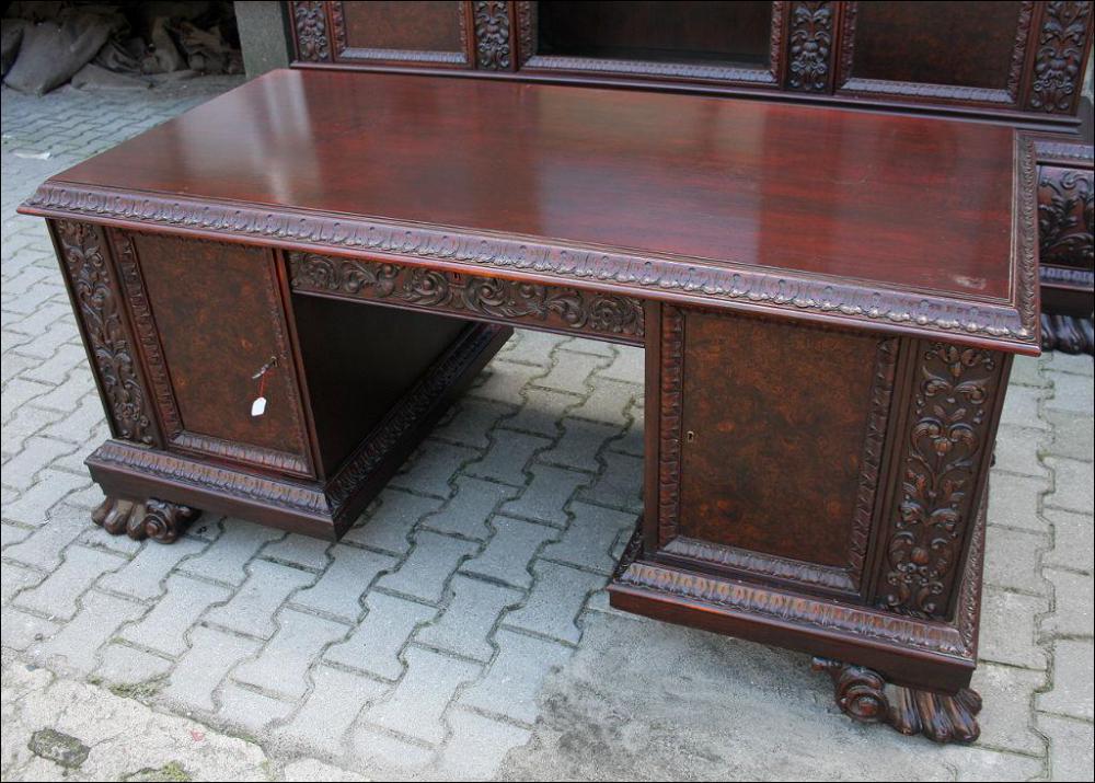 GABINET ORZECHOWY - 3