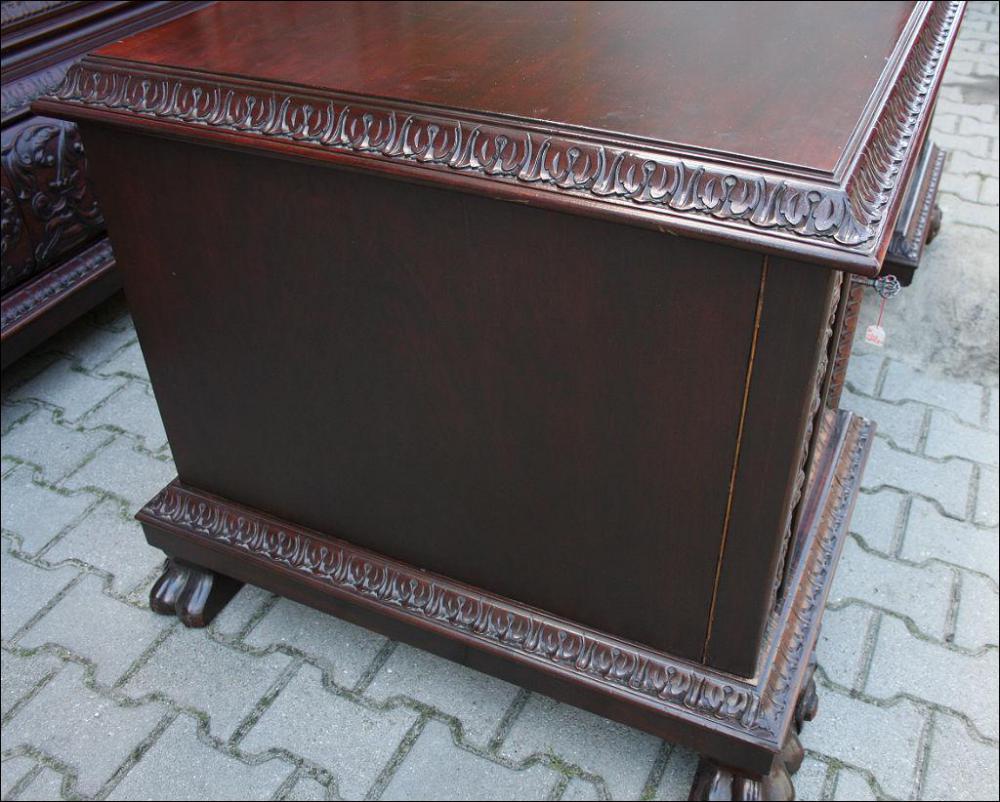 GABINET ORZECHOWY - 8