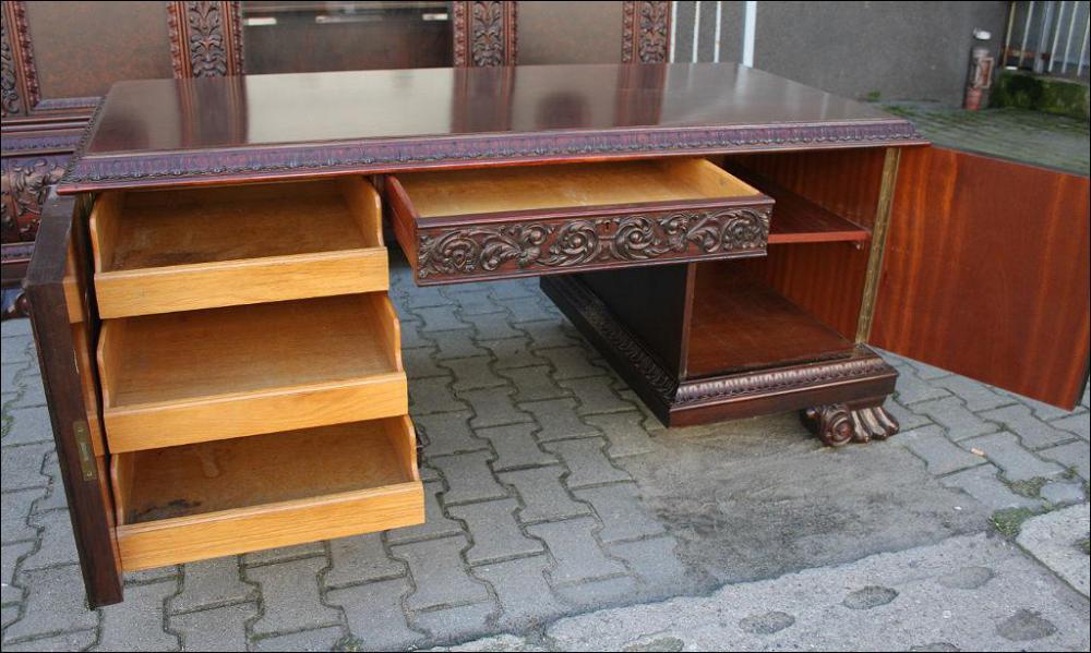 GABINET ORZECHOWY - 9