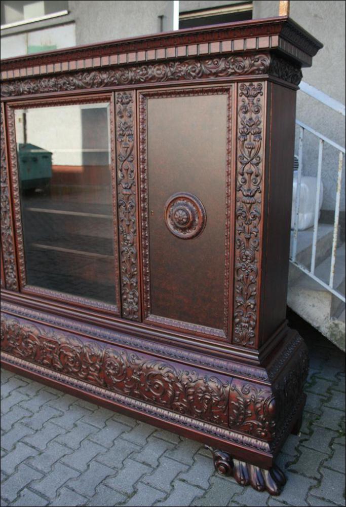 GABINET ORZECHOWY - 14