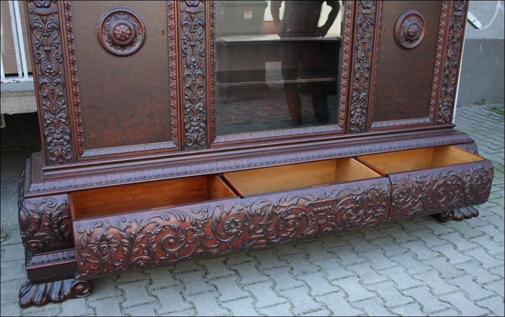 GABINET ORZECHOWY - 19