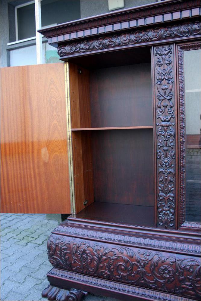 GABINET ORZECHOWY - 22