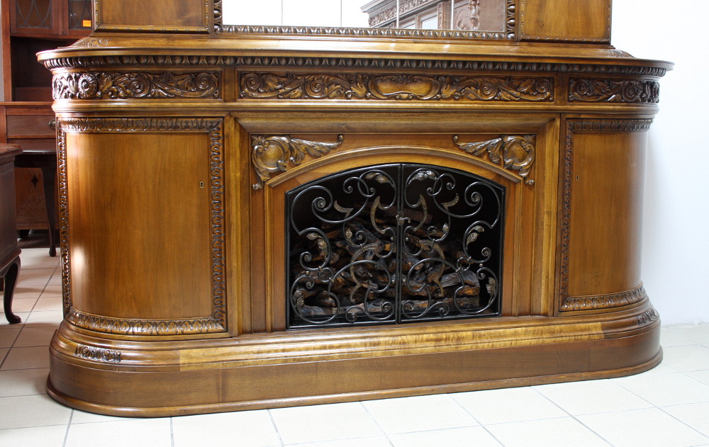 KREDENS Z 'KOMINKIEM' LUB BARKIEM - 2