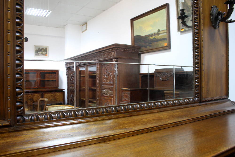 KREDENS Z 'KOMINKIEM' LUB BARKIEM - 9