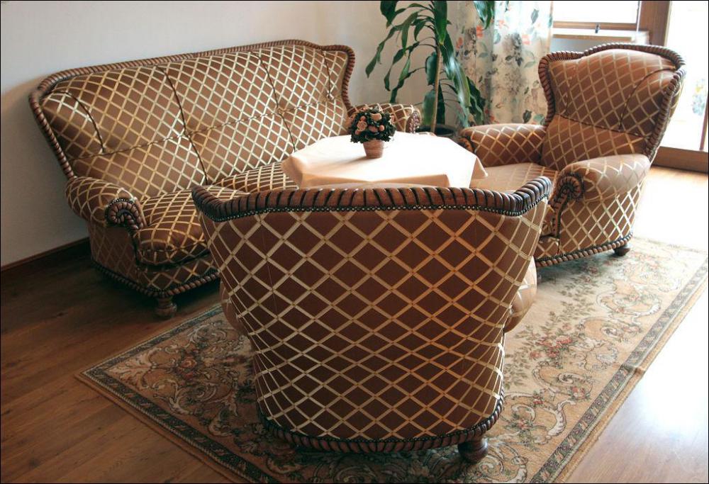 KOMPLET WYPOCZYNKOWY - 4