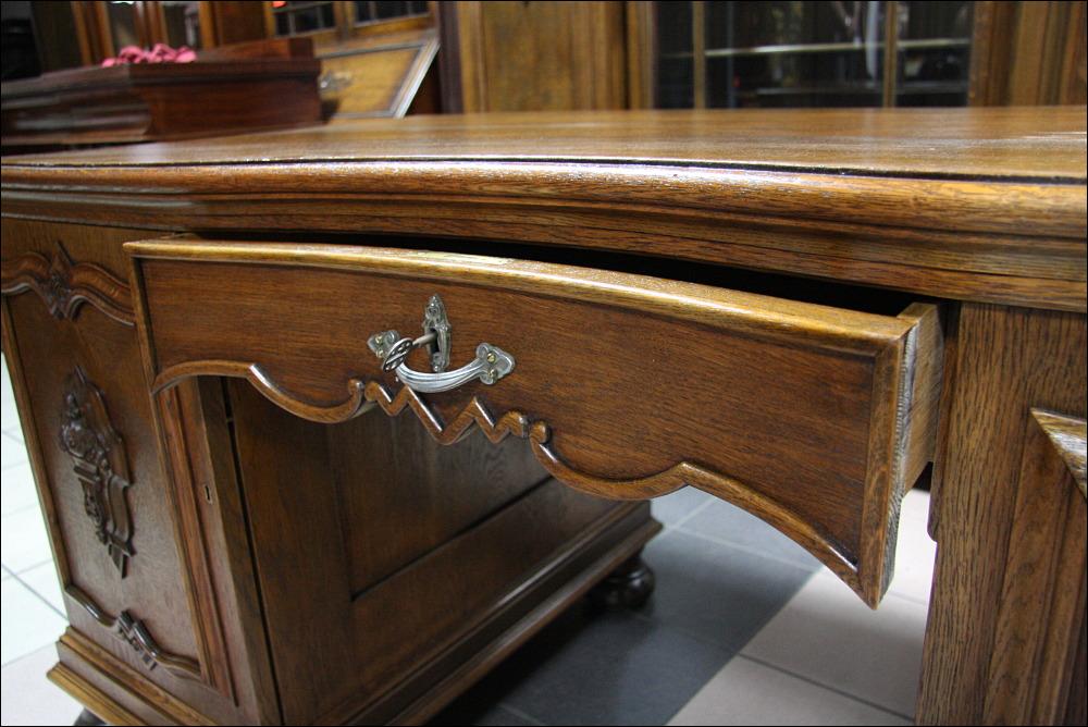 DĘBOWY GABINET - 10