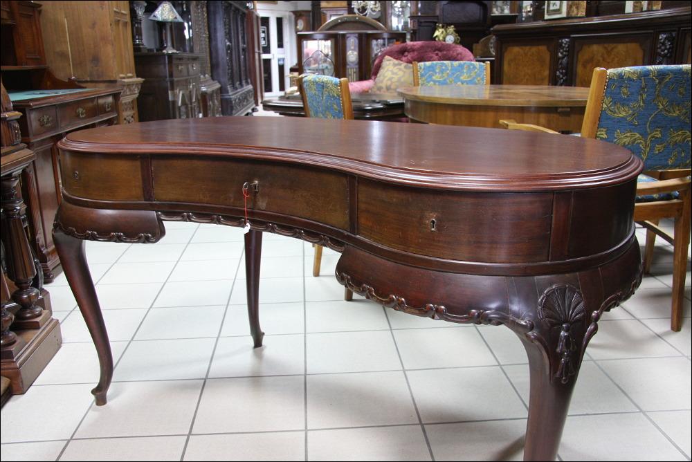 BIURKO CHIPPENDALE - 2