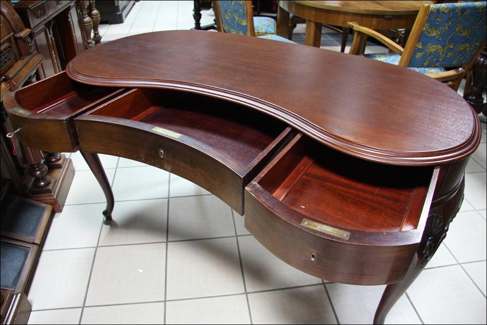 BIURKO CHIPPENDALE - 5