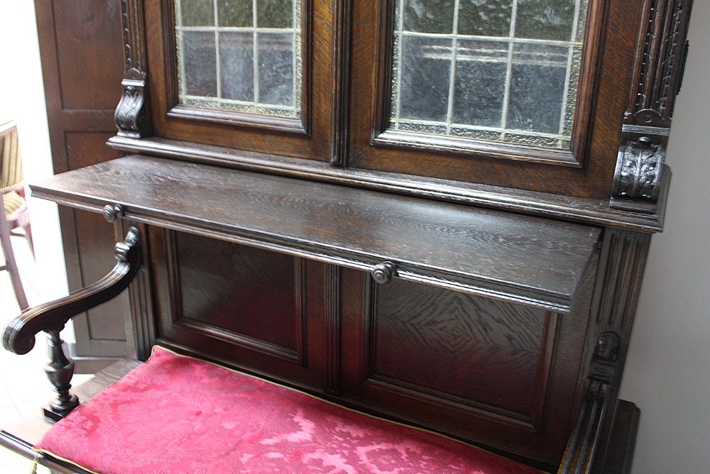 BIBLIOTECZKA Z ŁAWKĄ - 7