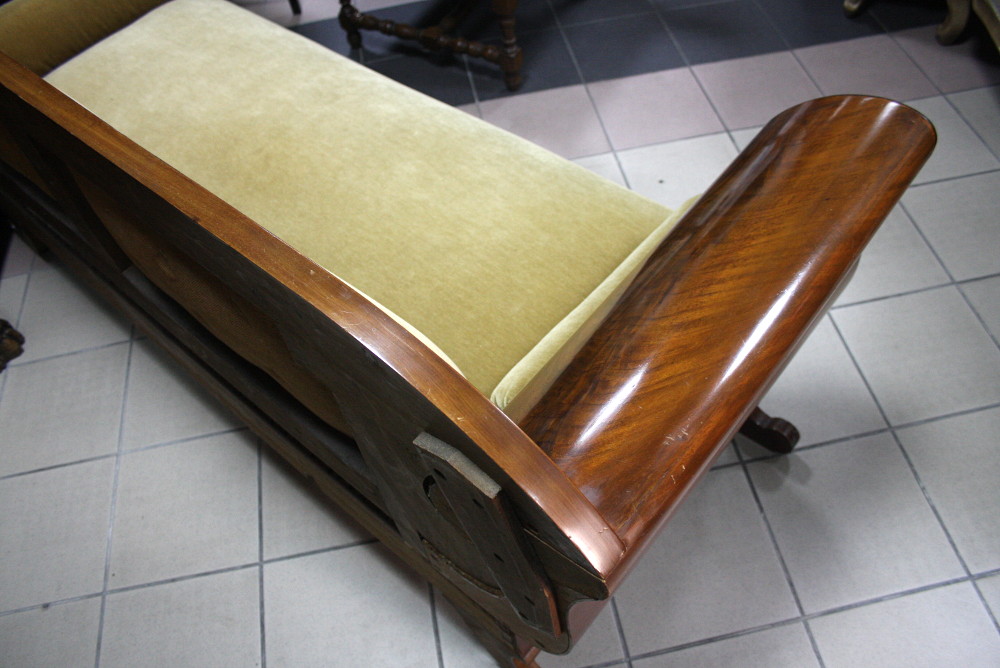 KREDENS Z POMOCNIKIEM - 1