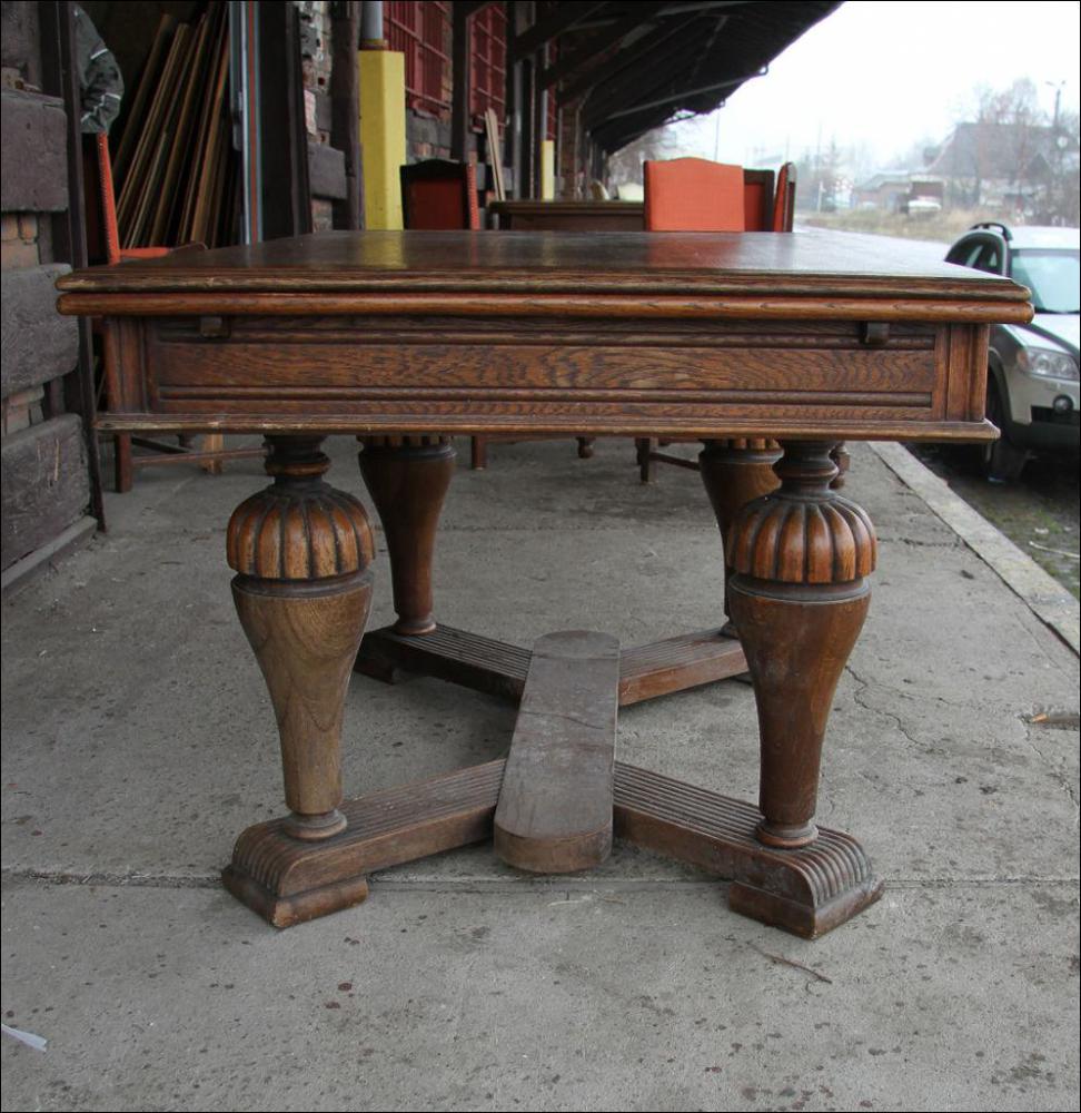 STÓŁ + 6 KRZESEŁ - 7