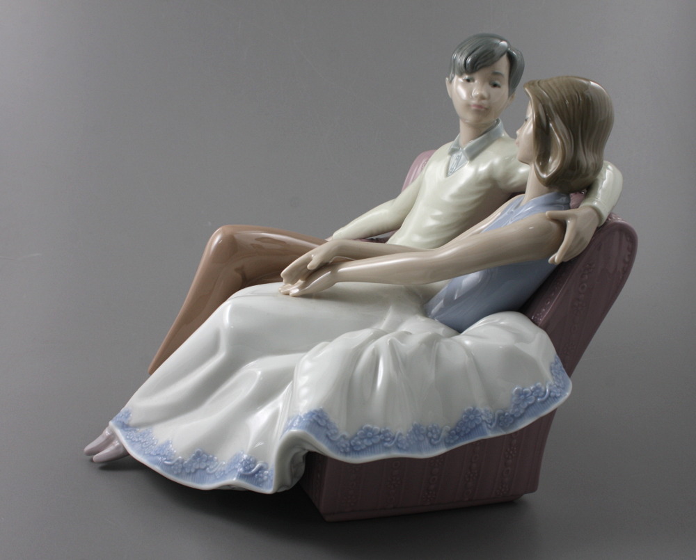DUŻA FIGURKA - PARA ZAKOCHANYCH / Lladro / - 2