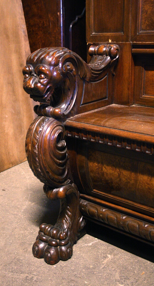 BIBLIOTEKA Z ŁAWKĄ - 3