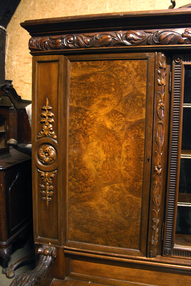 BIBLIOTEKA Z ŁAWKĄ - 4