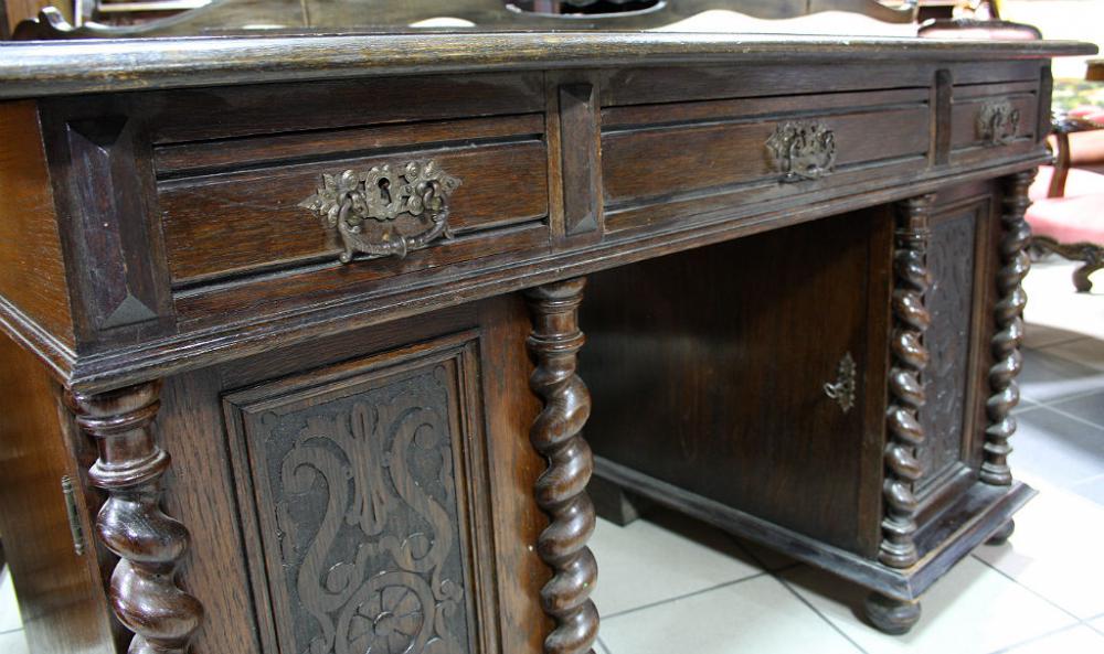 BIURKO - NEORENESANS - 2