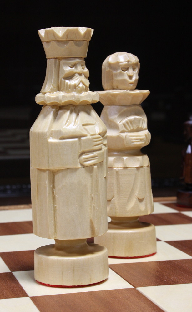 RZEŹBIONE SZACHY - 7