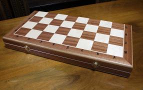 RZEŹBIONE SZACHY - zdjęcie 10