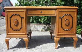 CZEREŚNIOWY GABINET - zdjęcie 2