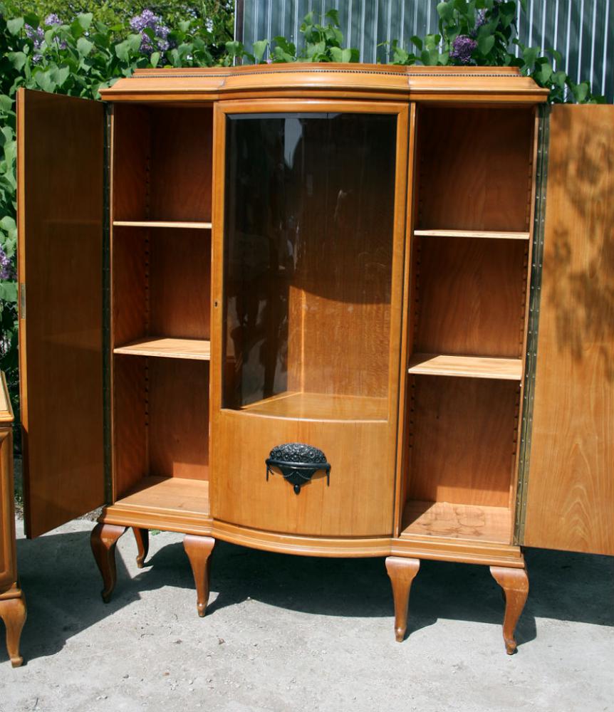 CZEREŚNIOWY GABINET - 10