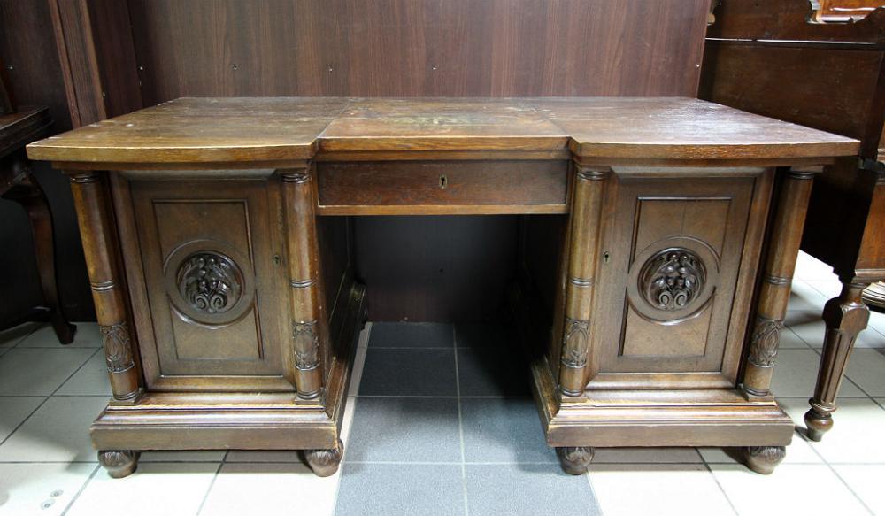 GABINET Z KOLUMNAMI - 3