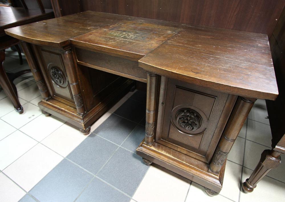 GABINET Z KOLUMNAMI - 5