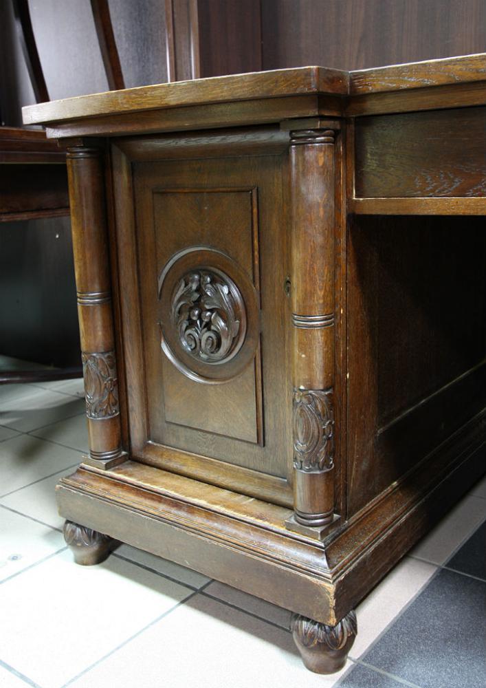 GABINET Z KOLUMNAMI - 7